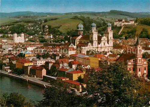 AK / Ansichtskarte Passau Studienkirche Dom Stadtpfarrkirche St Paul Wallfahrtskirche Maria Hilf Kat. Passau