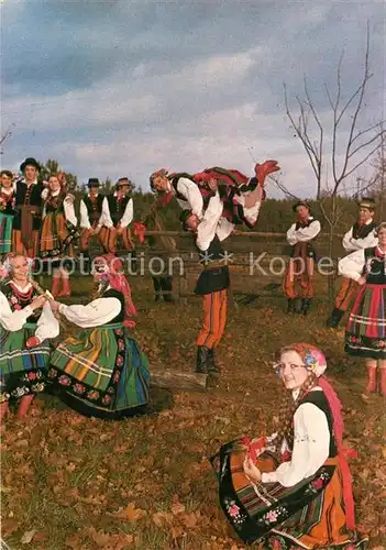 AK / Ansichtskarte Trachten Polen Zespol Piesni i Tanca Warmia  Kat. Trachten