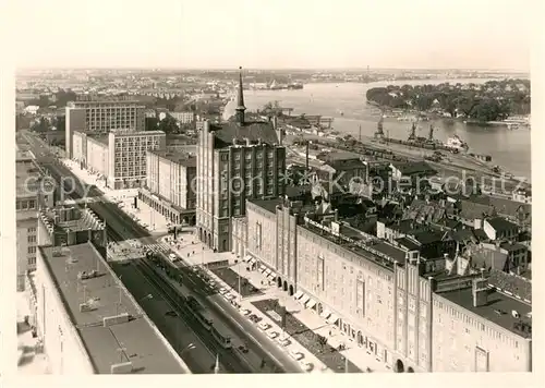 AK / Ansichtskarte Rostock Mecklenburg Vorpommern Stadtpanorama mit Warnow Handabzug Kat. Rostock