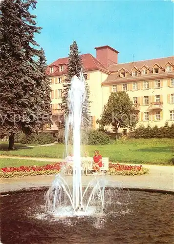 AK / Ansichtskarte Bad Brambach Joliot Curie Haus Kurpark Springbrunnen Kat. Bad Brambach