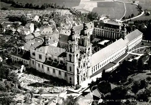 AK / Ansichtskarte Linz Donau Fliegeraufnahme Stift Sankt Florian  Kat. Linz