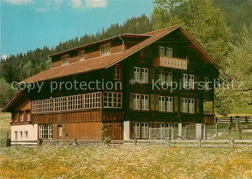 AK / Ansichtskarte Frutigen BE Ferienheim Kandergrund Kirche Birsfeldne Kat. Frutigen