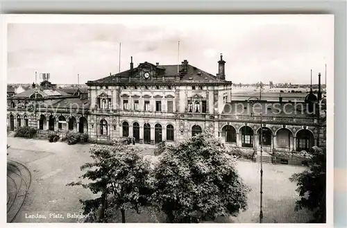 AK / Ansichtskarte Landau Pfalz Bahnhof  Kat. Landau in der Pfalz