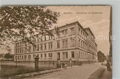 AK / Ansichtskarte Landau Pfalz Gymnasium und Realschule Kat. Landau in der Pfalz