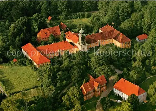 AK / Ansichtskarte Bad Bevensen Fliegeraufnahme Kloster Medingen  Kat. Bad Bevensen