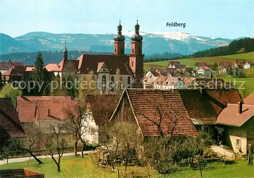 AK / Ansichtskarte St Peter Schwarzwald Kirchenpartie mit Feldberg Kat. St. Peter