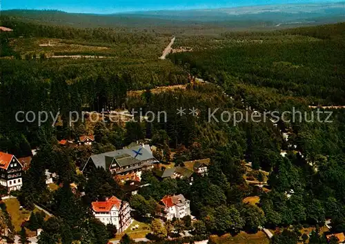 AK / Ansichtskarte Braunlage Fliegeraufnahme Sanatorium Dr. Barner Kat. Braunlage Harz