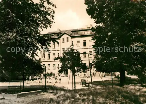 AK / Ansichtskarte Lindhardt Kinderheim Freundschaft Kinderspielplatz Kat. Naunhof Grimma