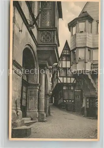 AK / Ansichtskarte Bernkastel Kues Alte Haeuser am Marktplatz Kat. Bernkastel Kues