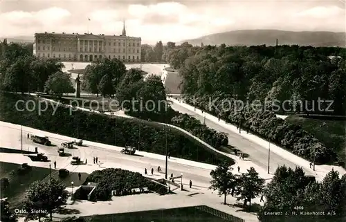 AK / Ansichtskarte Oslo Norwegen Slottet Schloss Kat. Oslo