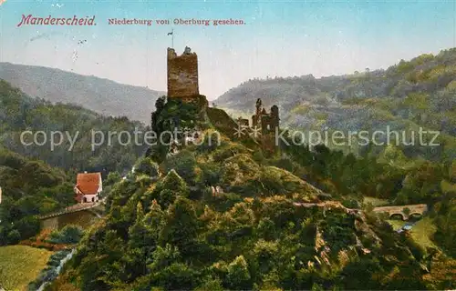 AK / Ansichtskarte Manderscheid Eifel Blick von der Oberburg zur Niederburg Kat. Manderscheid