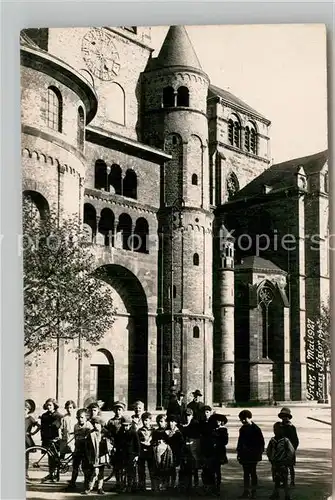 AK / Ansichtskarte Trier Dom Jugendgruppe Kat. Trier