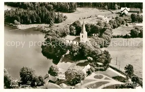 AK / Ansichtskarte Skaellinge Kyrkan Kirche Fliegeraufnahme