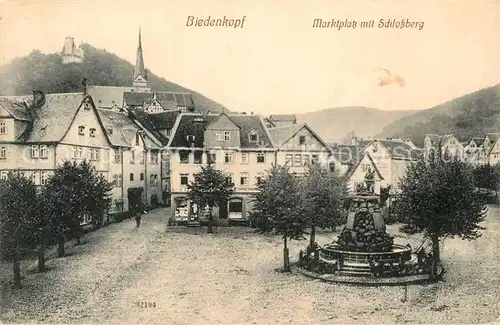 AK / Ansichtskarte Biedenkopf Marktplatz Schlossberg  Kat. Biedenkopf