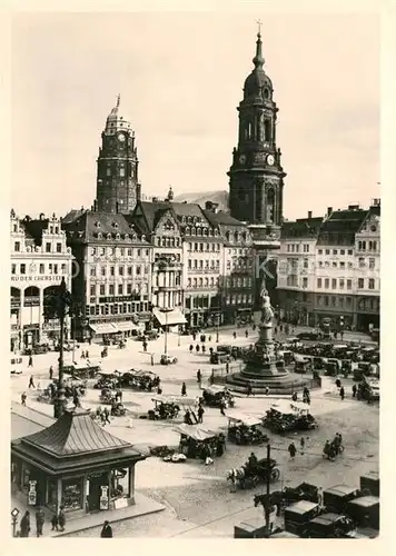 AK / Ansichtskarte Dresden Altmarkt mit Kreuzkirche Rathausturm vor der Zerstoerung Repro Sammlung Institut und Museum fuer Geschichte der Stadt Dresden Kat. Dresden Elbe