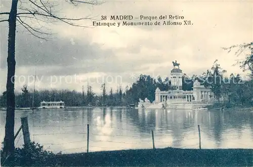 AK / Ansichtskarte Madrid Spain Parque del Retiro Estanque y Monumento de Alfonso XII Kat. Madrid