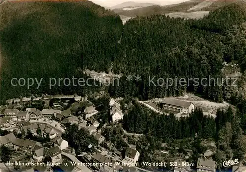 AK / Ansichtskarte Willingen Sauerland Kurort Wintersportplatz Cafe Pension Zum Baeren Fliegeraufnahme Kat. Willingen (Upland)