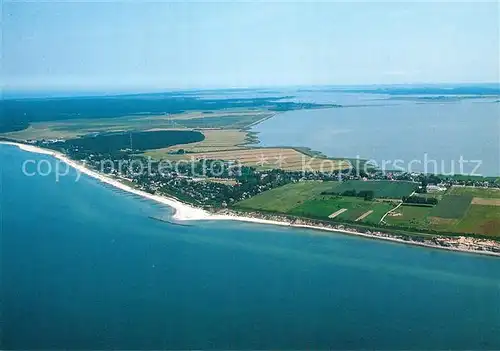 AK / Ansichtskarte Ahrenshoop Ostseebad Fliegeraufnahme Kat. Ahrenshoop