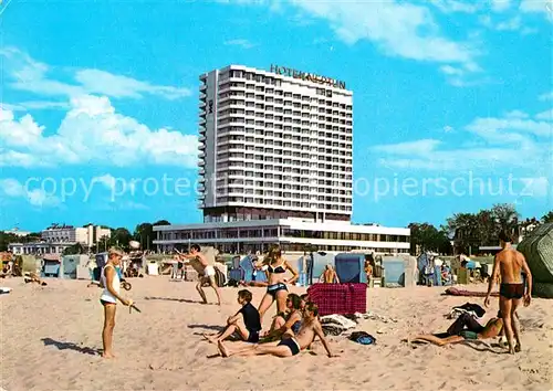 AK / Ansichtskarte Warnemuende Ostseebad Hote Neptun Strand  Kat. Rostock