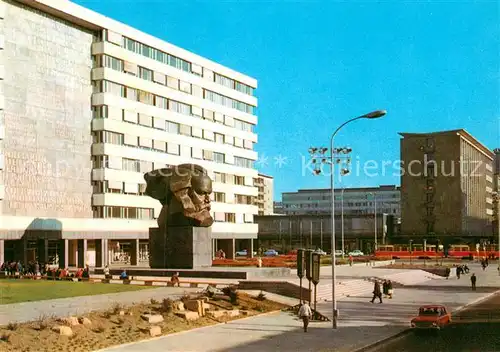 AK / Ansichtskarte Karl Marx Stadt Karl Marx Allee mit Karl Marx Monument Kat. Chemnitz