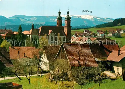 AK / Ansichtskarte St Peter Schwarzwald Kirche mit Feldberg Kat. St. Peter