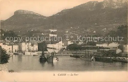 AK / Ansichtskarte Cassis Hafen Kat. Cassis