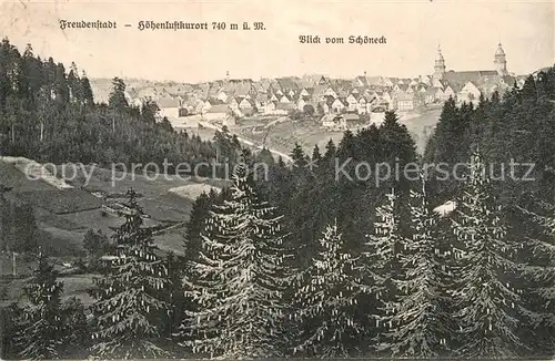 AK / Ansichtskarte Freudenstadt Blick vom Schoeneck Kat. Freudenstadt