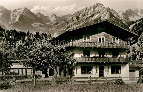 AK / Ansichtskarte Oberstdorf Hotel Pension Loretto Kat. Oberstdorf