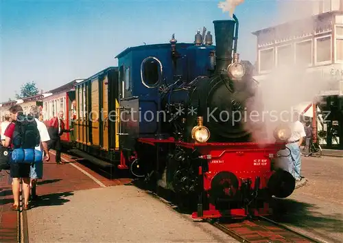 AK / Ansichtskarte Lokomotive Dampfzug Bahnhof Borkum Kat. Eisenbahn