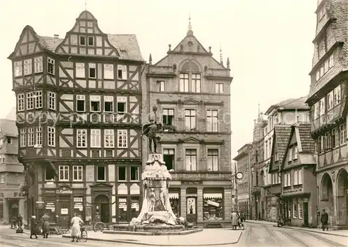 AK / Ansichtskarte Giessen Lahn Marktplatz Kriegerdenkmal Kat. Giessen