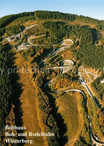 AK / Ansichtskarte Bobsport Bob  und Rodelbahn Winterberg Bobhaus  Kat. Sport