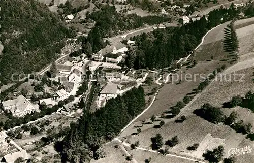 AK / Ansichtskarte Bad Peterstal Griesbach Kurviertel Kurhaus Kneipp Kurort Schwarzwald Fliegeraufnahme Kat. Bad Peterstal Griesbach