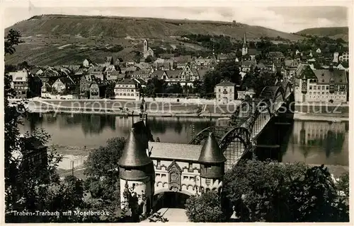 AK / Ansichtskarte Traben Trarbach Teilansicht Moselbruecke Kat. Traben Trarbach