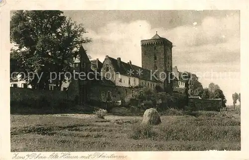 AK / Ansichtskarte Konz Alte Haeuser Rheinturm  Kat. Konz