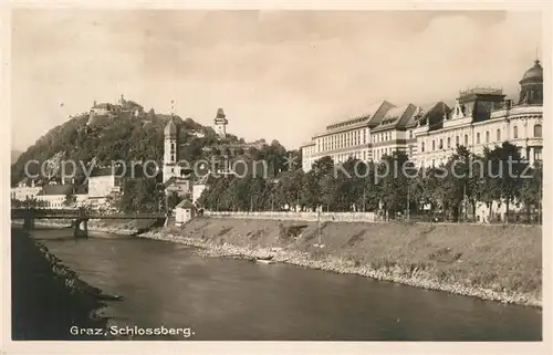 AK / Ansichtskarte Graz Steiermark Partie an der Mur mit Blick zum Schlossberg Kat. Graz