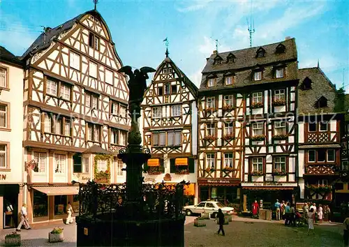 AK / Ansichtskarte Bernkastel Kues Marktplatz Kat. Bernkastel Kues