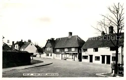 AK / Ansichtskarte Hartfield Wealden High Street Kat. Wealden