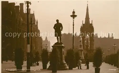 AK / Ansichtskarte Manchester Albert Square Kat. Manchester