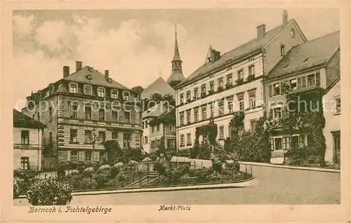 AK / Ansichtskarte Berneck Fichtelgebirge Marktplatz Kat. Bad Berneck