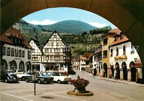 AK / Ansichtskarte Annweiler Trifels Marktplatz Kat. Annweiler am Trifels