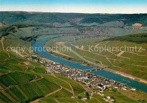 AK / Ansichtskarte Reil Mosel Fliegeraufnahme mit Puenderich