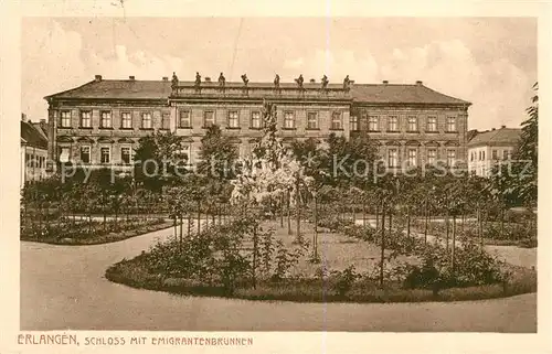 AK / Ansichtskarte Erlangen Schloss mit Emigrantenbrunnen Kat. Erlangen