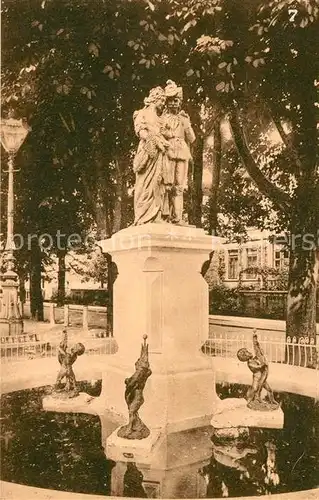 AK / Ansichtskarte Hameln Weser Gertrudenbrunnen