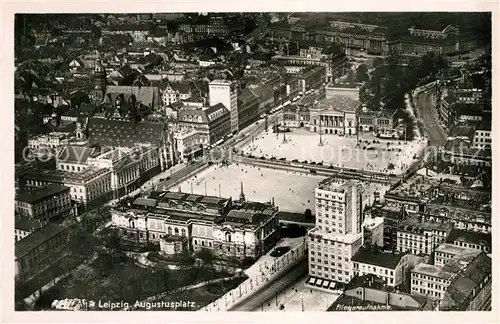 AK / Ansichtskarte Leipzig Augustusplatz Fliegeraufnahme Kat. Leipzig