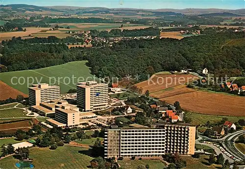 AK / Ansichtskarte Bad Salzuflen Kliniken am Burggraben mit Fachklinik Salzetal Fliegeraufnahme  Kat. Bad Salzuflen