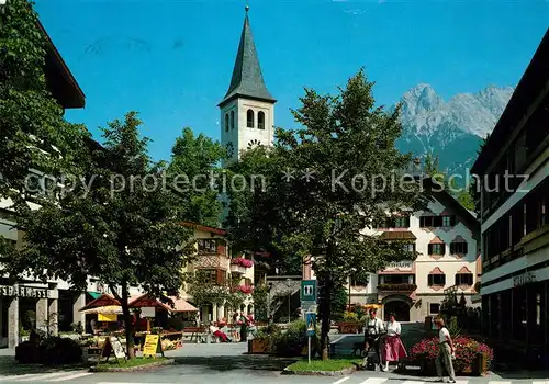 AK / Ansichtskarte Saalfelden Steinernes Meer Ortsmotiv Kirchturm