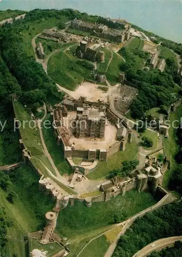 AK / Ansichtskarte Dover Kent Burg Fliegeraufnahme