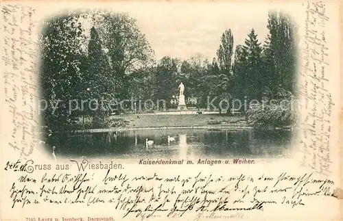 AK / Ansichtskarte Wiesbaden Kaiserdenkmal mit Anlagen und Weiher Kat. Wiesbaden