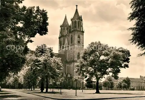 AK / Ansichtskarte Magdeburg Domplatz Dom Kat. Magdeburg