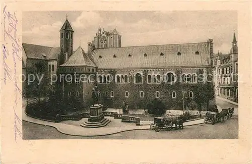 AK / Ansichtskarte Braunschweig Burg Dankwarderode Denkmal Kat. Braunschweig